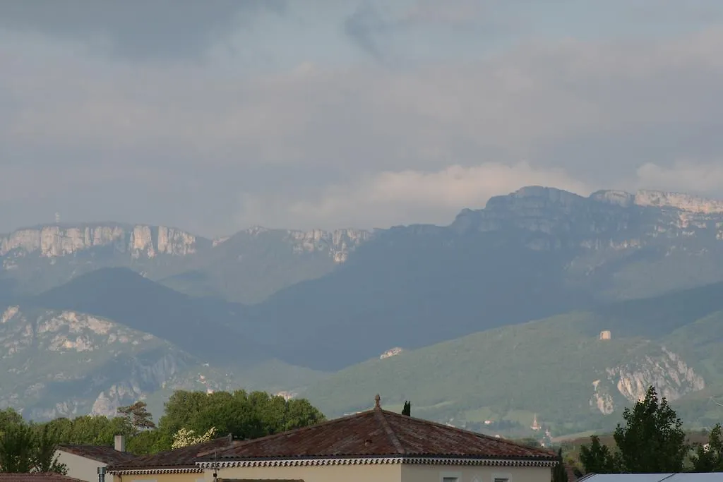 **  Hotel Valery Montelier France